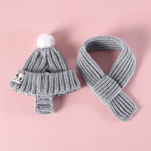 Load image into Gallery viewer, Knitted Pet Hat Cap Dog Cat Winter Scarf Cap Suit Funny Warm Pet Beanie Clothing Large dog Labrador Golden Retriever Cap Winter Pet Accessory