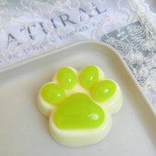 Load image into Gallery viewer, Cute Cat Paw Slow Rebound Jelly Squishy Toy Soft Pinch Stress Relief Squeeze Toy For Kids Adults Gift