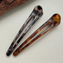 Load image into Gallery viewer, Retro Leopard Print Duckbill Hair Clips Plastic Nonslip Hair Barrettes Fashion Hair Styling Accessories For Women Girls