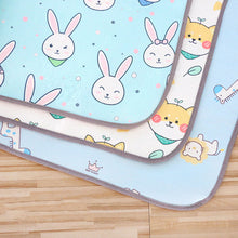 Load image into Gallery viewer, Summer Pet Cooling Mat Washable Hair Resistant Dog Bed for Small and Large Dogs & Cats Cooling Pad for Indoor Outdoor Travel