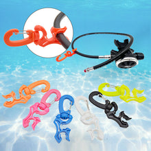 Load image into Gallery viewer, BCD Hose Holder Clip Diving Regulator Retainer Buckle Hook Quick-Release Buckle Pipe Clamp For Dive Snorkeling