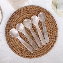 Load image into Gallery viewer, 7/9/11/12/13cm Natural Shell Ice Spoon Coffee Cream Caviar Stirring Teaspoon Dessert Spoon Kitchen Supplies Craft Tool