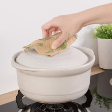 Load image into Gallery viewer, 50Pcs/Roll Vintage Disposable Kitchen Towels Thick Absorbent Dry Wet Dual Use Hand Towel Degreasing Retro Pattern Dish Duster Cloth