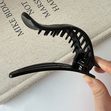 Load image into Gallery viewer, Korean Acetic Acid Leopard Long Hair Clip Spoon Spring Duckbill Clip Women Fashion Hair Accessories Headwear