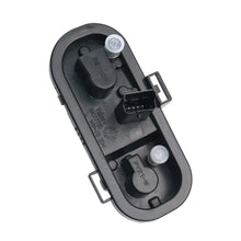 Load image into Gallery viewer, Car Rear Tail Light Socket Light Holder Brake Stop Lamp Socket Left Right For Nissan Qashqai 2008-2012 J10 26556-je20a-a104