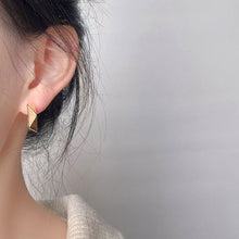 Load image into Gallery viewer, European And American Vintage Metal Irregular Rhombus Geometric Hoop Earrings Fashion Polygon Ear Jewelry for Women