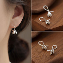 Load image into Gallery viewer, Copper Material Minimalist Magnolia Flower Stud Earrings Light Luxury Jewelry Daily Wear Accessories for Women