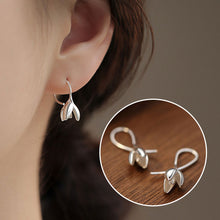 Load image into Gallery viewer, Copper Material Minimalist Magnolia Flower Stud Earrings Light Luxury Jewelry Daily Wear Accessories for Women