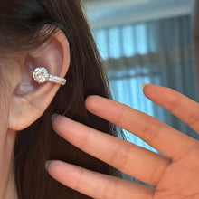 Load image into Gallery viewer, Geometric Eight-pointed Star Row Zircon Non-Piercing Ear Clip Earrings Elegant Women Daily Banquet Party Jewelry