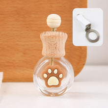 Load image into Gallery viewer, Car Perfume Bottle Perfume Air Outlet Car Air Conditioning Clip Hanging Glass Bottle Auto Ornament Essential Oils Diffuser Fragrance Ornament