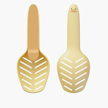 Load image into Gallery viewer, Durable Plastic Hamster Urine Sand Shovel Convenient Portable Daily Waste Cleaning Tool for Small Pet Cage Use