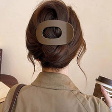 Load image into Gallery viewer, Korean Matte Oval Hair Clip Plastic Crab Hair Claw Elegant Spoon Shape Women Ponytail Hair Daliy Accessories