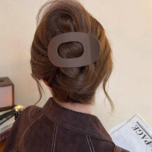 Load image into Gallery viewer, Korean Matte Oval Hair Clip Plastic Crab Hair Claw Elegant Spoon Shape Women Ponytail Hair Daliy Accessories