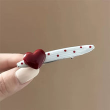 Load image into Gallery viewer, 2Pcs Red Cute Sweet Heart Korean Style Polka Hair Clips Duckbill Hair Clips Fashion Daily Hair Decor Accessories