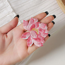 Load image into Gallery viewer, 1Pc Lotus Flower Patch Embroidery Patch On Applique for Clothes Cheongsam Wedding Dress Bag DIY Decor