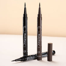 Load image into Gallery viewer, Smooth Liquid Fast Drying Eyeliner Pen No Ink Leakage Durable Not Easy To Smudge Eyeliner Waterproof Liquid Eyeliner Pencil