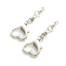 Load image into Gallery viewer, 10Pcs Silver Alloy Heart Shape Spring Clasps Keyring Pendants For DIY Keychain Jewelry Making Accessories