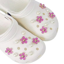 Load image into Gallery viewer, 3D Cute Daisies Pearl Set Shoe Charms Slide Sandals DIY Clogs Decoration Shoe Buckle Pins Shoe Decoration Accessories for Gifts