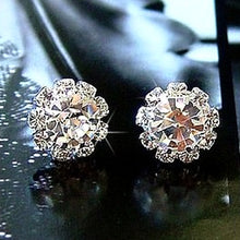 Load image into Gallery viewer, 1 Pair New Fashion Women Silver Elegant Crystal Rhinestone Ear Stud Earrings