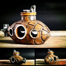 Load image into Gallery viewer, Fish Tank Resin Submarine Decoration Small Fish Hiding House Landscape Submarine Breeding Tank Ornaments Aquarium Supplies Aquarium Accessories