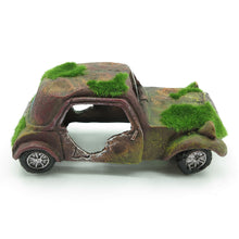 Load image into Gallery viewer, Fish Tank Decoration Landscaping Resin Wreck Old Car Hideaway Broken Vehicle House with Cave and Moss Aquarium Ornament Decor Accessory