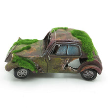 Load image into Gallery viewer, Fish Tank Decoration Landscaping Resin Wreck Old Car Hideaway Broken Vehicle House with Cave and Moss Aquarium Ornament Decor Accessory