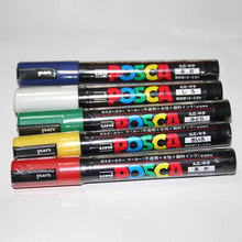 Load image into Gallery viewer, 1PC Queen Marker Waterproof Marking Pen Fast Drying No Damage Marker Queen Bee Marking Pen Bevel Beekeeping Tools Queen Rearing Supplie