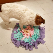 Load image into Gallery viewer, 45x45cm Dogs Snuffle Mat Pet Leak Food Anti Choking Mat Cat Dog Training Blanket Nose Work Toy Pet Slowing Feeding Intelligence Mat