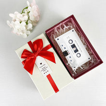 Load image into Gallery viewer, Recording Voice Music Gift Card Aniversary Birthday Gifts Mother's Day Father's Day Gifts Card Boyfriend Girlfriend Valentine's Day Couple Gift
