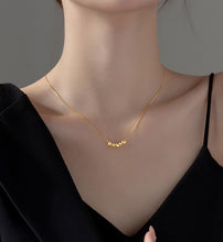 Load image into Gallery viewer, Titanium Steel Gold Plated Letter Pendant Necklace Fashion Necklace Women Clavicle Chain Simple Fashion Accessories Jewelry