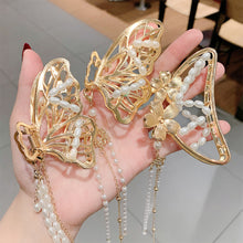Load image into Gallery viewer, Women Butterfly Hair Clip Fringe Pendant Hairpin Pearl Metal Hairpin Fashion Hair Clip Hair Accessories