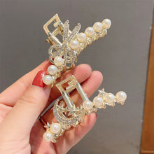 Load image into Gallery viewer, Cow Nail Practice Nail Rest Acrylic Nail Display Base Nail Rest Nail Art Practice Training Manicure Tools