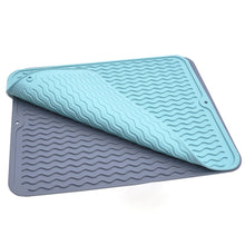 Load image into Gallery viewer, Silicone Drain Mat Dish Draining Mat Drainer Pad Heat Resistant Multifunctional Drying Mat Kitchen Table Placemat