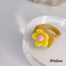 Load image into Gallery viewer, Fashion Flower Summer Resin Creative Cute Personality Fresh Plastic Sun Flower Ring Women Girls Jewelry Gift