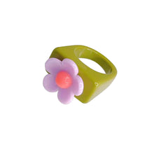 Load image into Gallery viewer, Fashion Flower Summer Resin Creative Cute Personality Fresh Plastic Sun Flower Ring Women Girls Jewelry Gift