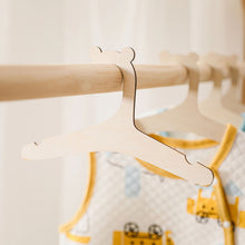 Load image into Gallery viewer, 5pcs Baby Wooden Hanger Cute Cartoon Bear Clothes Rack Girls Kids Clothing Rack Clothes Hanger Organizer