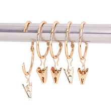 Load image into Gallery viewer, 5PCS/Set Openable Window Curtain Ring Hook with Clips Detachable Strong Iron Shower Curtain Alligator Clips with Rock Ring Tapestry Anti Slip Crocodile Clips
