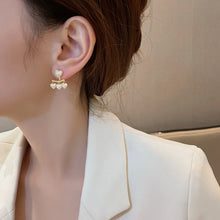 Load image into Gallery viewer, Korean S925 Silver Needle Diamond Inlaid Heart Earrings Ear Stud for Women Accessories