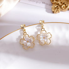 Load image into Gallery viewer, S925 Silver Needle Hollow Flower Earrings Heart Stud Fashion Women Jewelry
