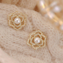 Load image into Gallery viewer, Fashion Women Flower Pearl Earrings Fairy Camellia Rhinestone Earrings Jewelry