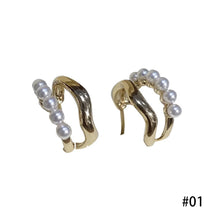 Load image into Gallery viewer, Korea Women Gold Pearl Earrings Jewelry Fashion Accessories