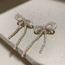 Load image into Gallery viewer, 1 PC Women Rhinestone Double Bow Earrings Fairy Earring Ear Clip