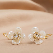 Load image into Gallery viewer, Korean Women Zircon Flower Earrings Fairy Elegance Earring S925 Silver Needle