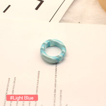 Load image into Gallery viewer, Fashion Tortoiseshell Acrylic Resin Ring Creative Simple Ladies Gradient Contrast Color Ring Women Girls Bracelet Jewelry