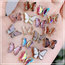 Load image into Gallery viewer, Nail Art Crystal Butterfly Jewelry Gold Edge Metal Rhinestone Three-dimensional Nail Butterfly Jewelry Nail Art Decoration