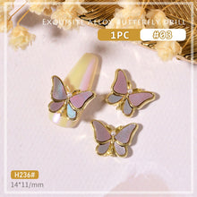 Load image into Gallery viewer, Nail Art Crystal Butterfly Jewelry Gold Edge Metal Rhinestone Three-dimensional Nail Butterfly Jewelry Nail Art Decoration