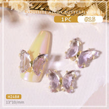 Load image into Gallery viewer, Nail Art Crystal Butterfly Jewelry Gold Edge Metal Rhinestone Three-dimensional Nail Butterfly Jewelry Nail Art Decoration