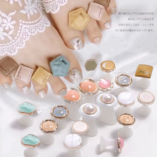Load image into Gallery viewer, 8pcs/set Toe Separators Toenail Silicone Separators Washable Reusable Toe Separators Nail Art Tools Manicure Accessories