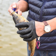 Load image into Gallery viewer, Fishing Gloves Anti-Slip Protect Hand from Puncture Scrapes Fisherman Professional Catch Fish Hunting Gloves