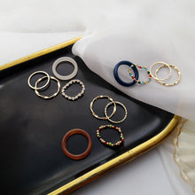 Load image into Gallery viewer, 4pcs/set Fashion Vintage Personality Beaded Ring Summer Simple Resin Rice Beads Ring Women Jewelry Gifts Accessories
